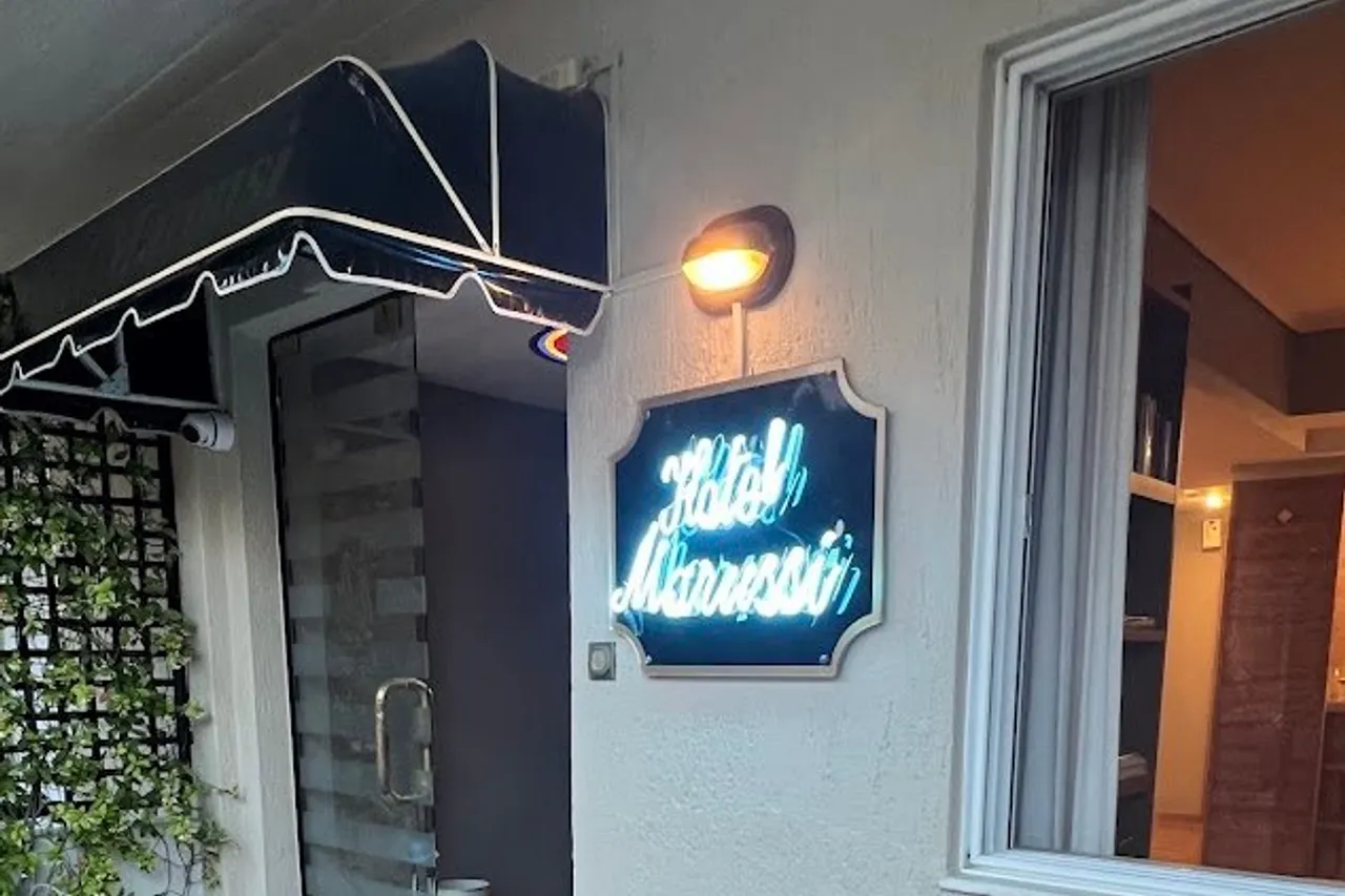 Hotel Maroussi