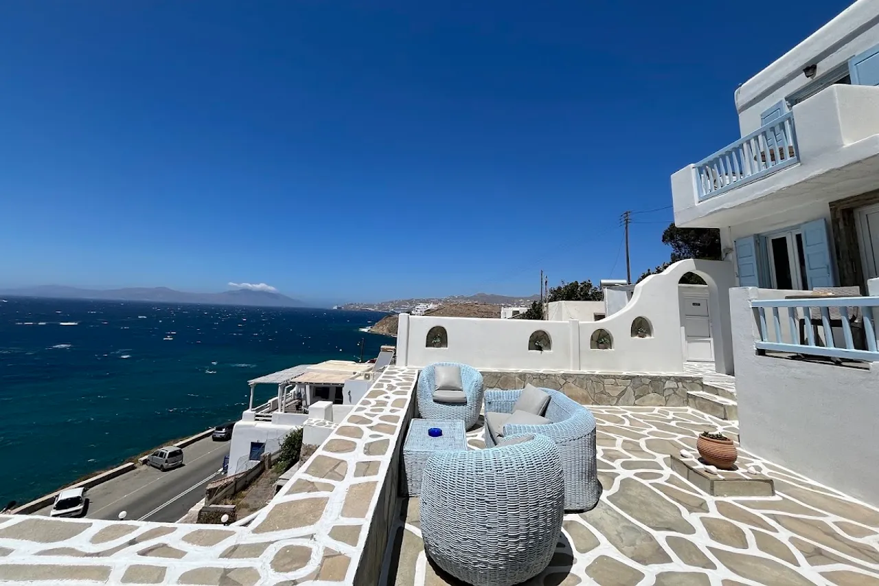 Vana Holidays