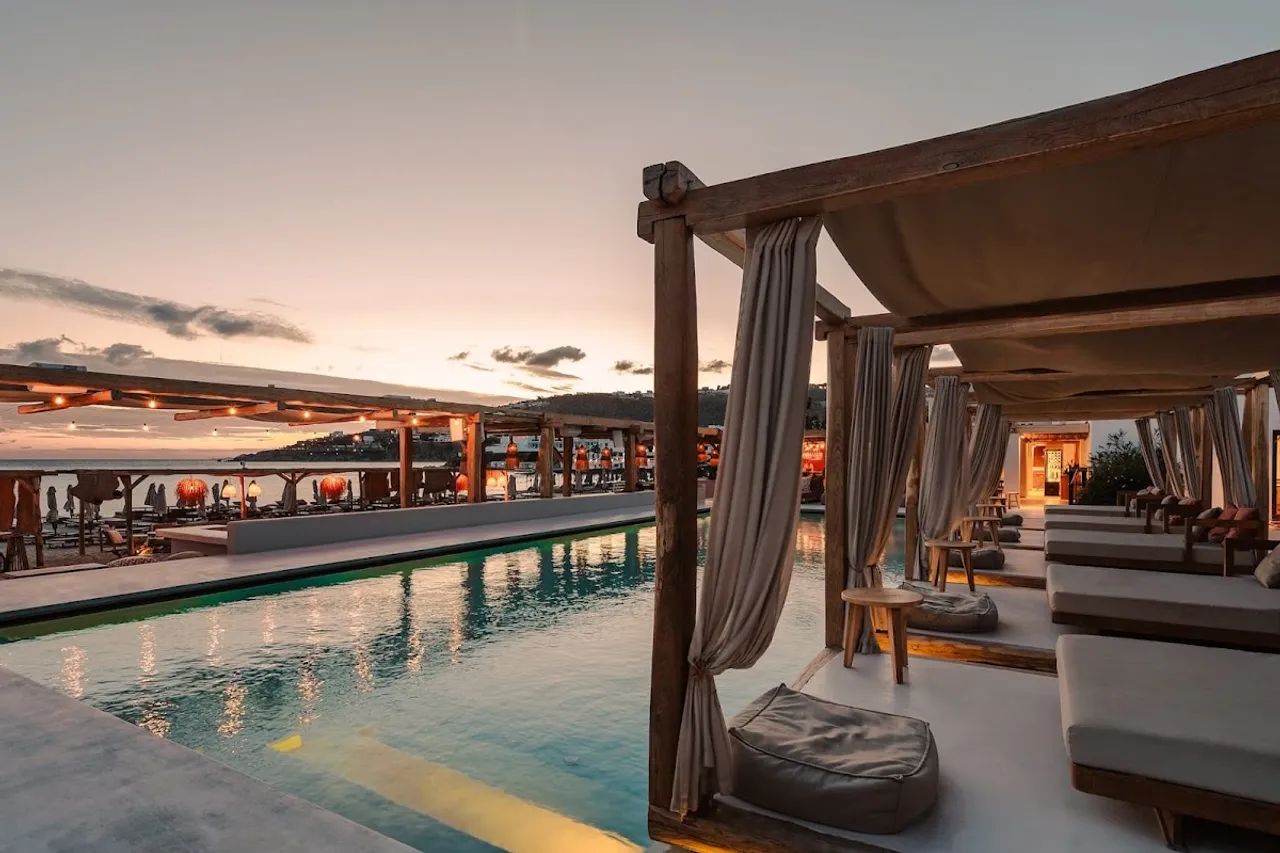 Branco Mykonos