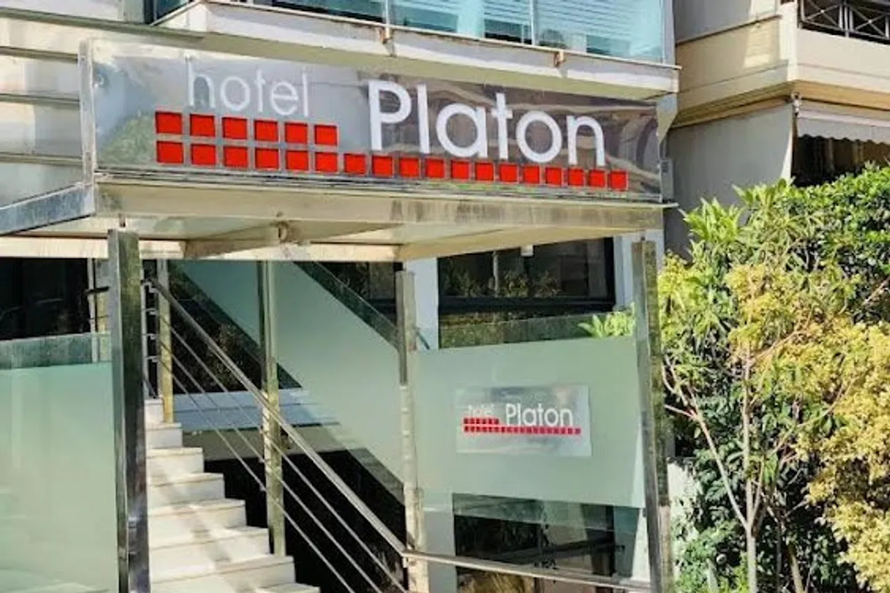 Platon Hotel