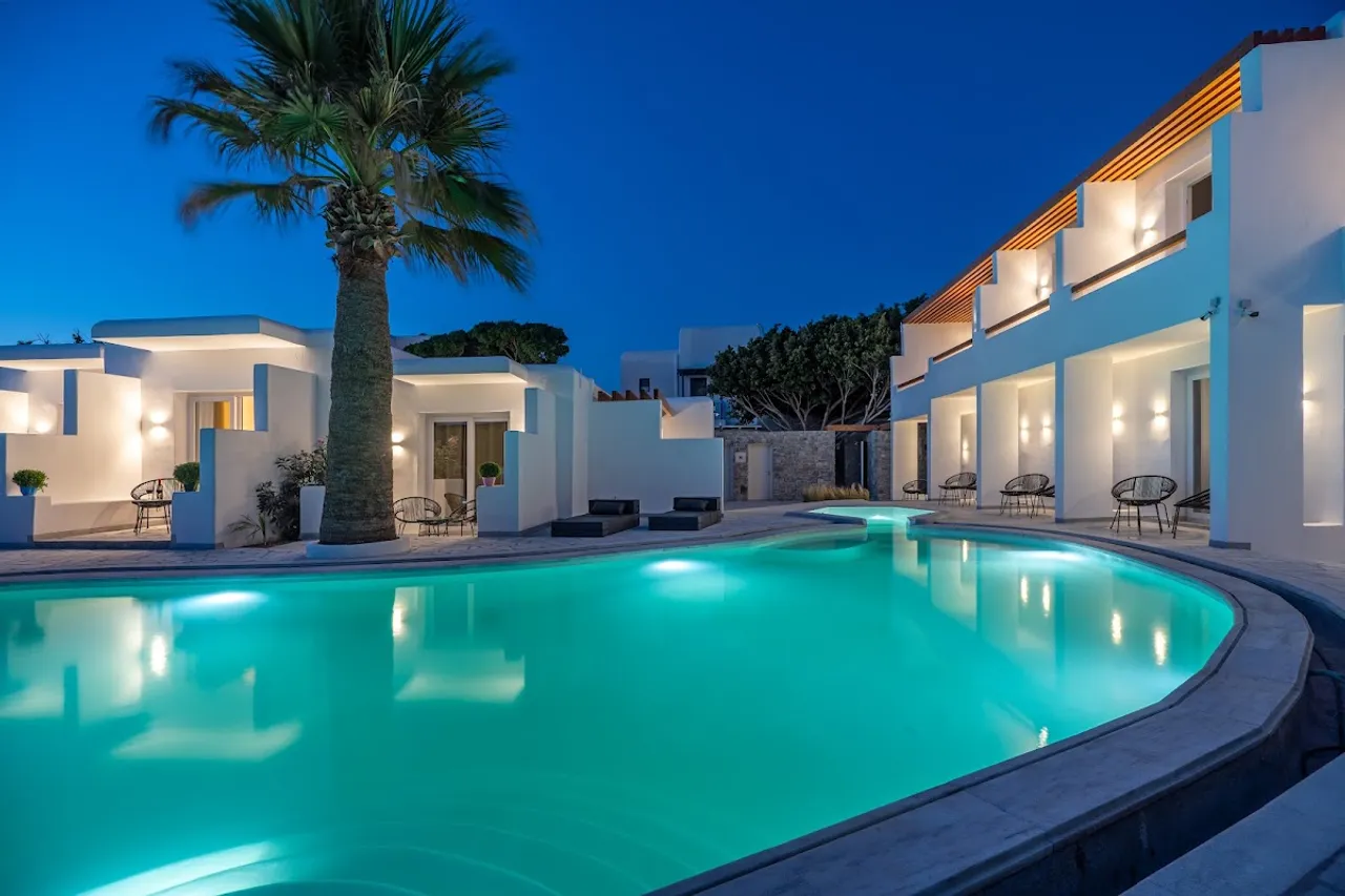 Omnia Mykonos Boutique Hotel & Suites